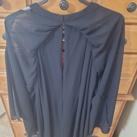 Jessica Howard Black Halter Keyhole Formal Dress with Sheer Cape Size 14 - Picture 8 of 8